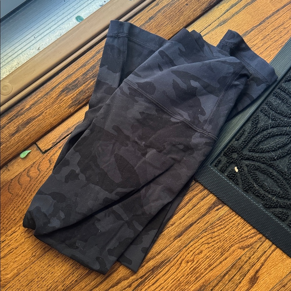 Lululemon Align Crop *21" Formation Camo - Picture 6 of 6